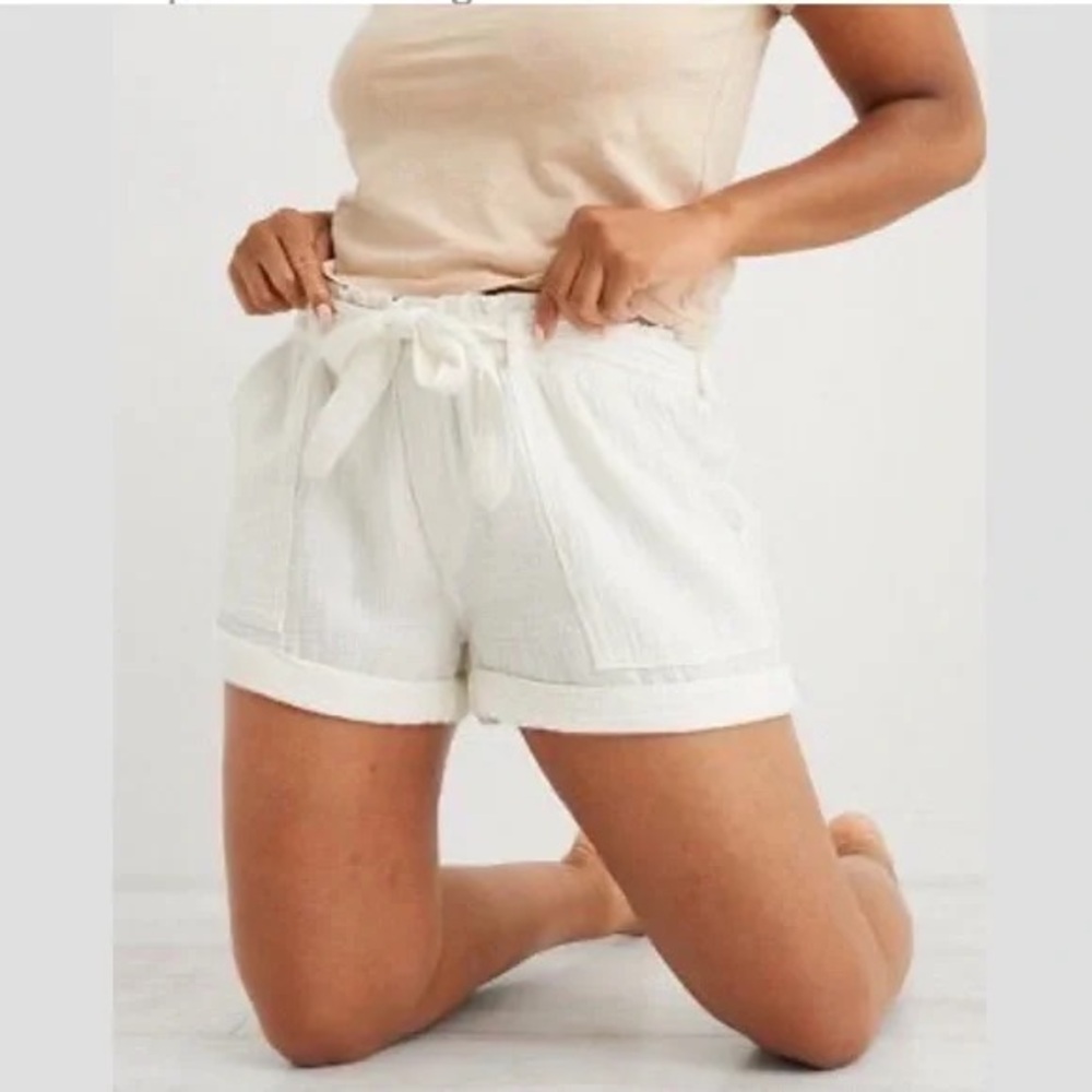 Aerie White Elastic Waist Shorts